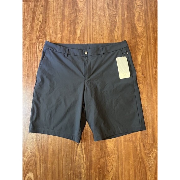 Lululemon Shorts Mens 38 Commission Short Relaxed Warpstreme 11" Gray - Picture 1 of 4
